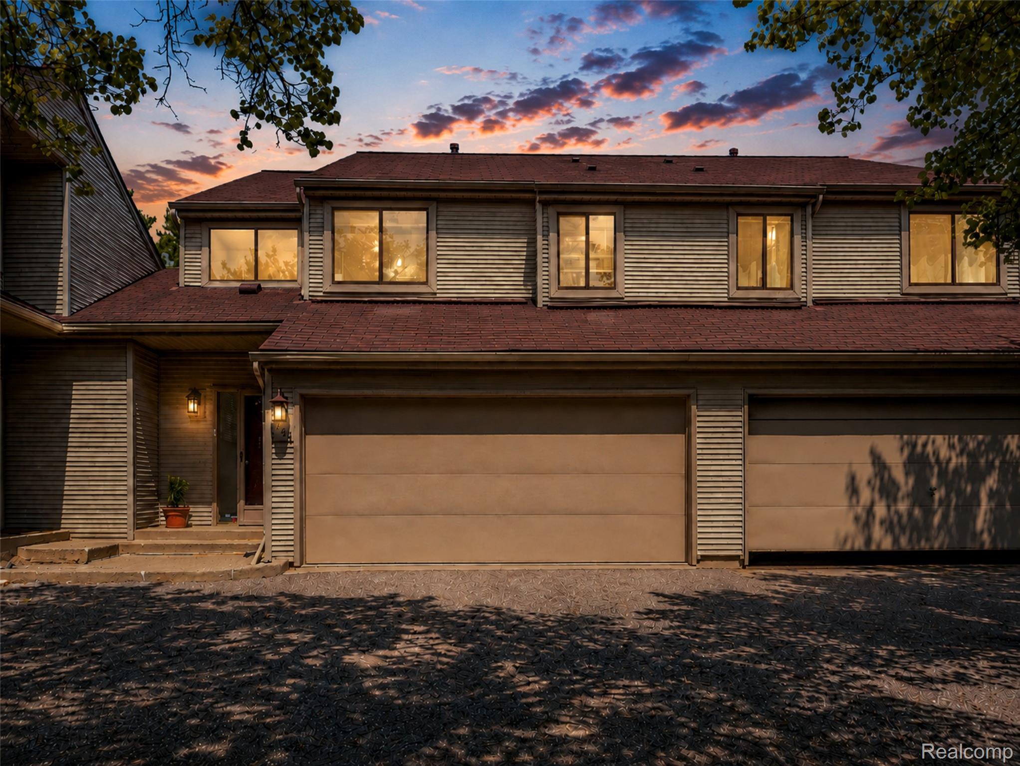 754, Ashley, Rochester Hills, Michigan, 48307