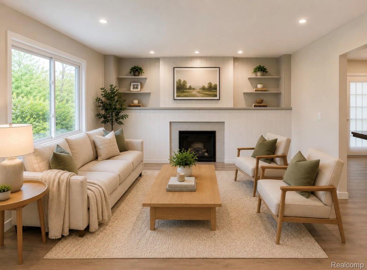 3428, Hazelton, Rochester Hills, Michigan, 48307