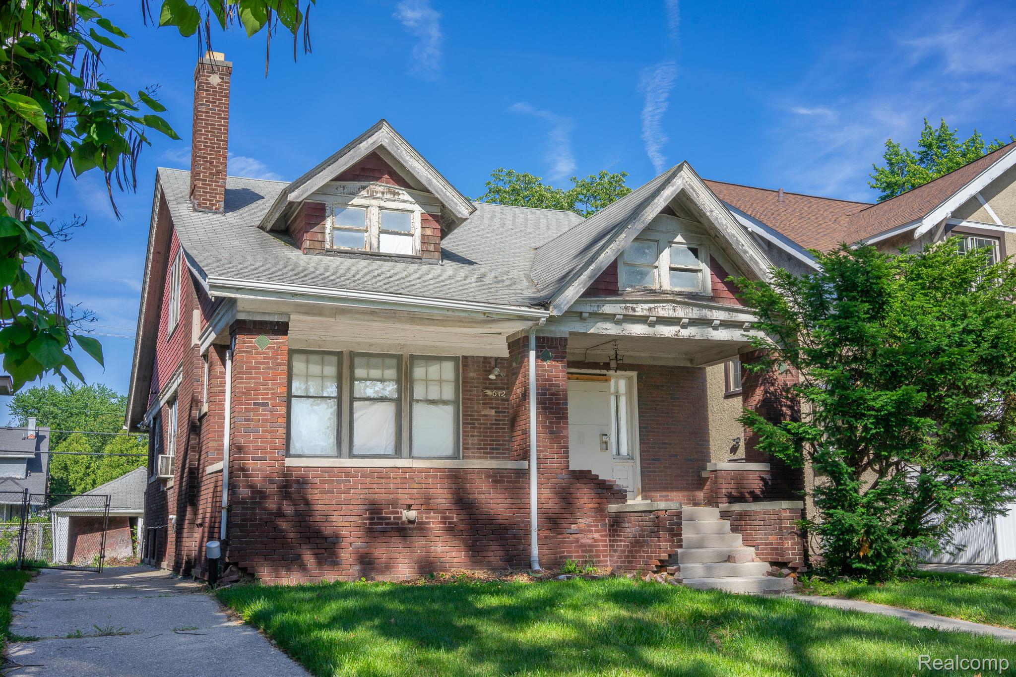 612, Lakewood, Detroit, Michigan, 48215