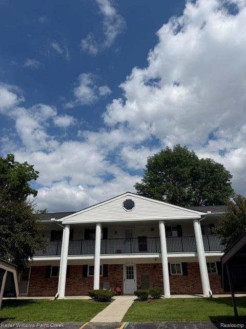 42630, Plymouth Hollow, Plymouth, Michigan, 48170