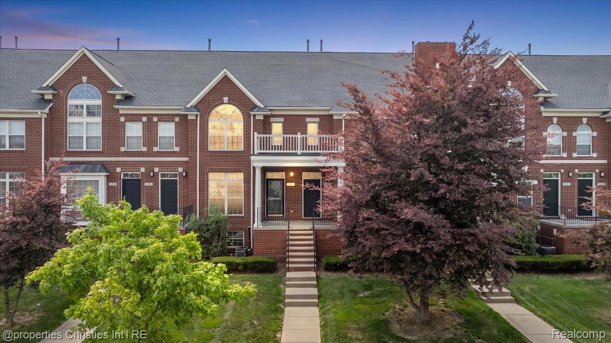 1422, Raliegh, Troy, Michigan, 48084
