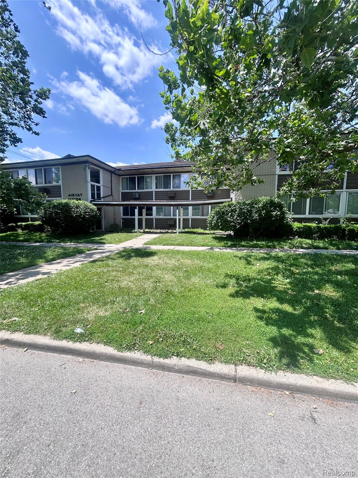 19131, Lahser, Detroit, Michigan, 48219