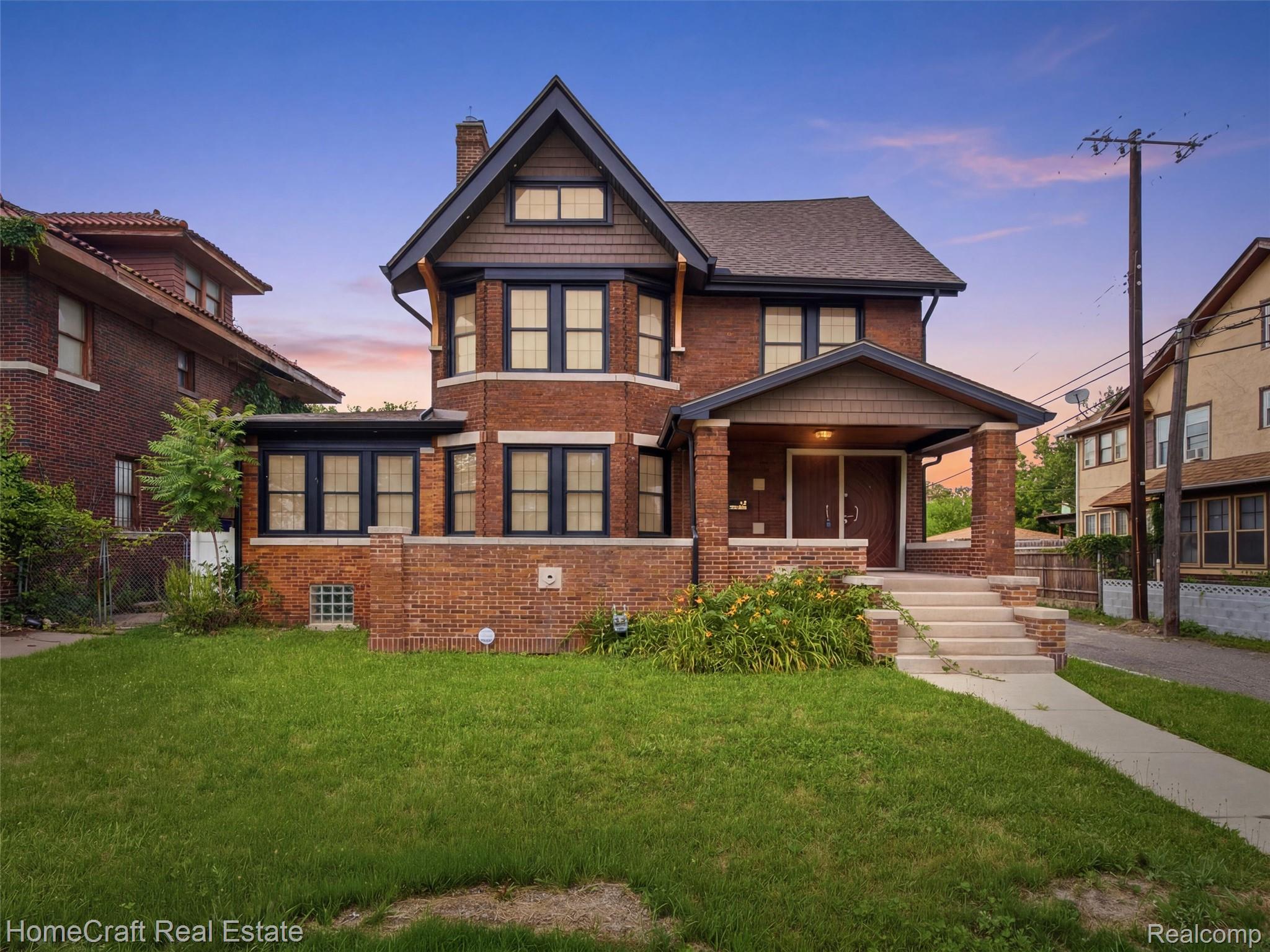 17, COLORADO, Highland Park, Michigan, 48203