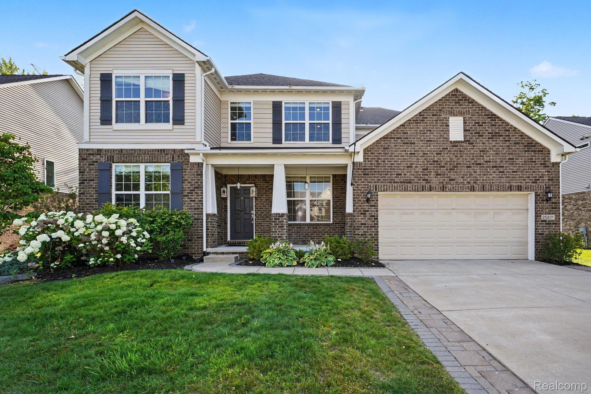 25811, Oberlin Boulevard, Novi, Michigan, 48374