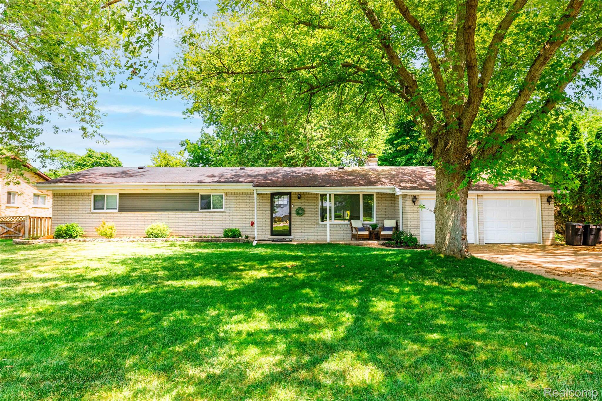 28731, Elbamar, Grosse Ile, Michigan, 48138