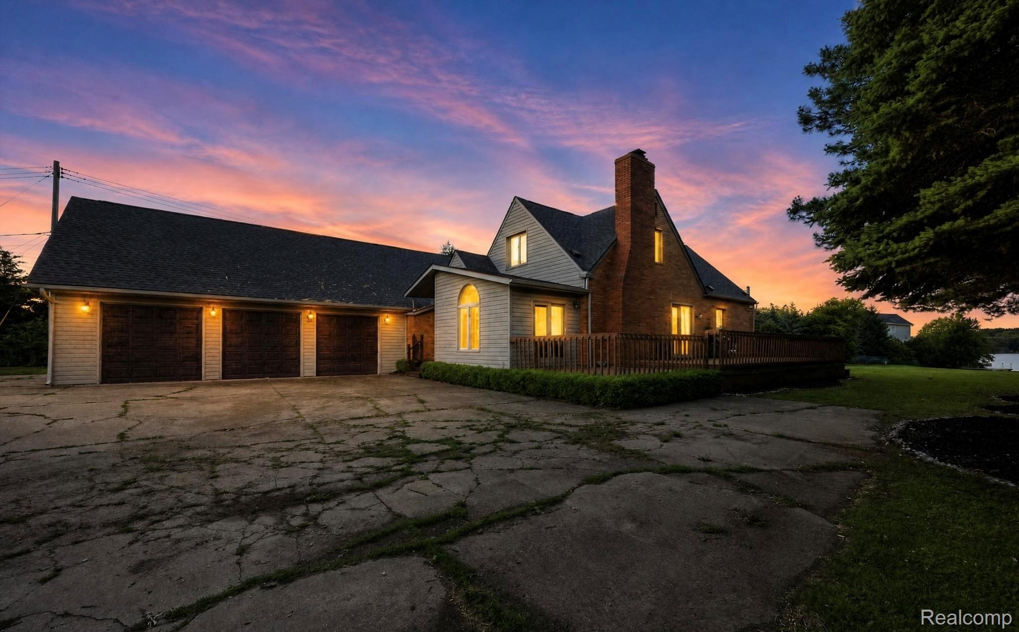 8315, Hilton, Brighton, Michigan, 48114