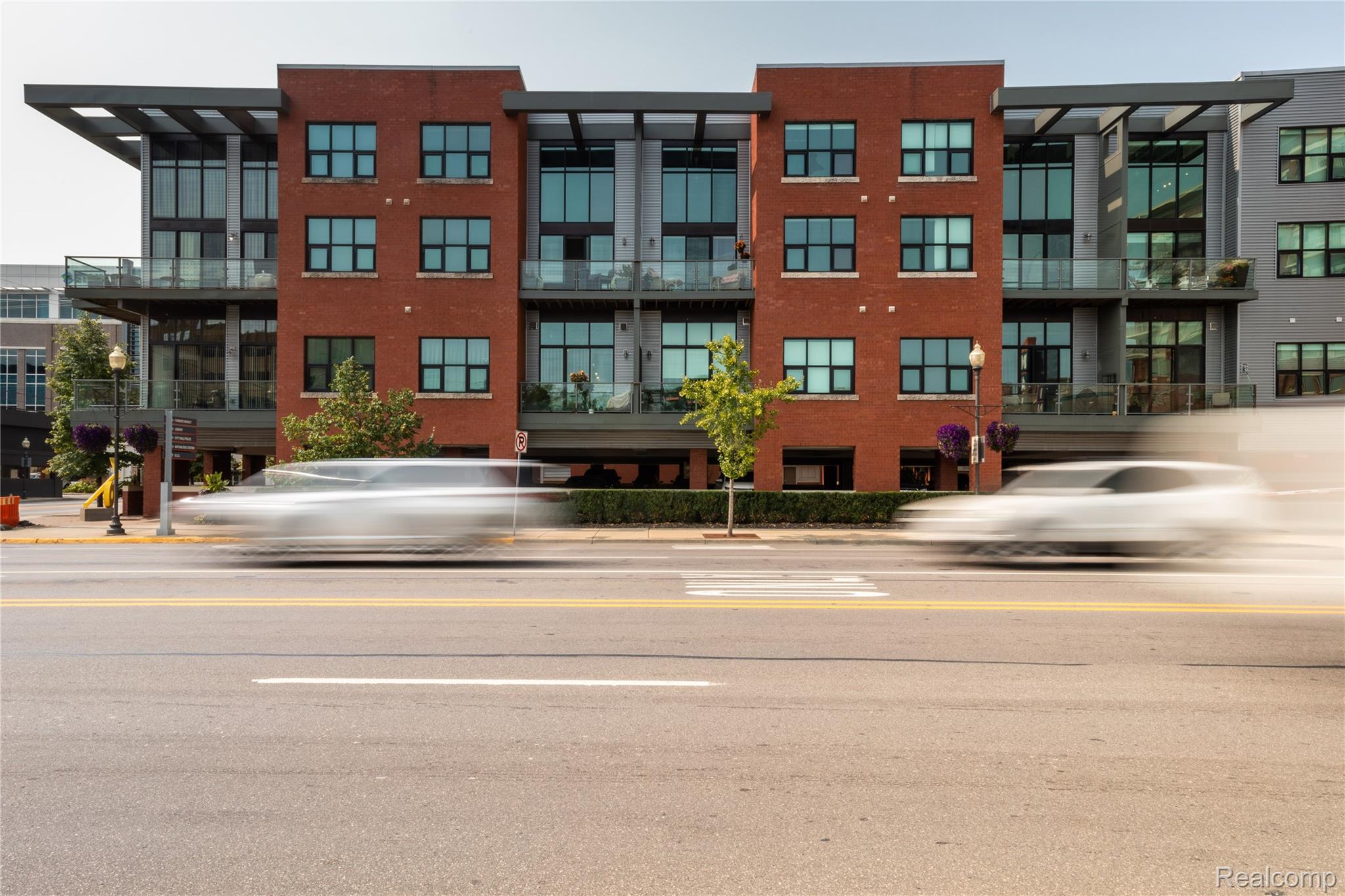 111, MAIN, #303, Royal Oak, Michigan, 48067