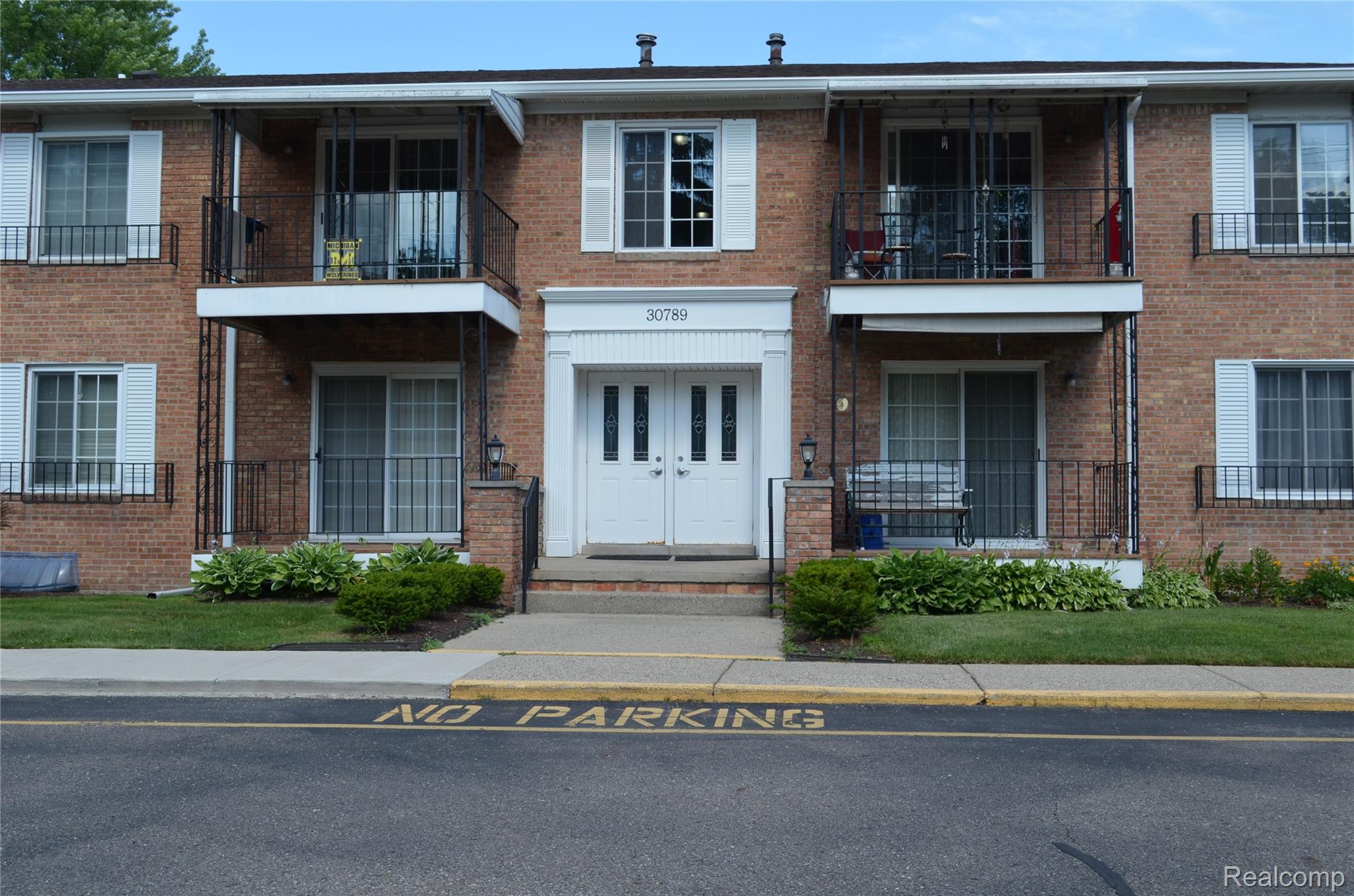 30789, Shiawassee, #9, Farmington Hills, Michigan, 48336