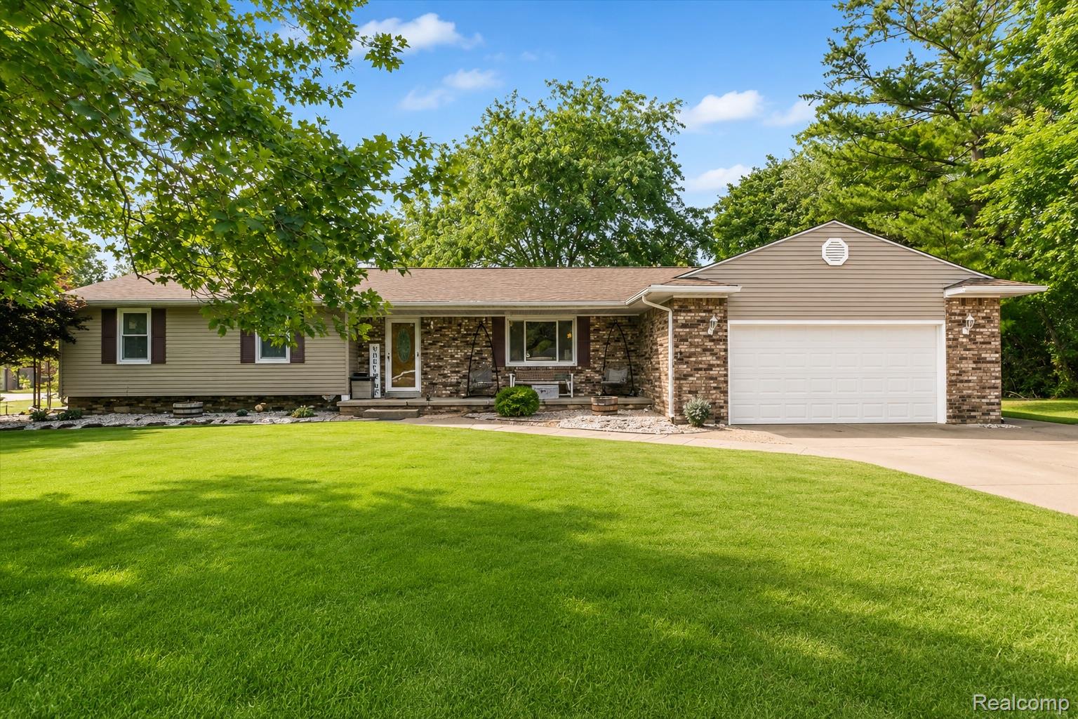 6514, Luanne, Flushing, Michigan, 48433
