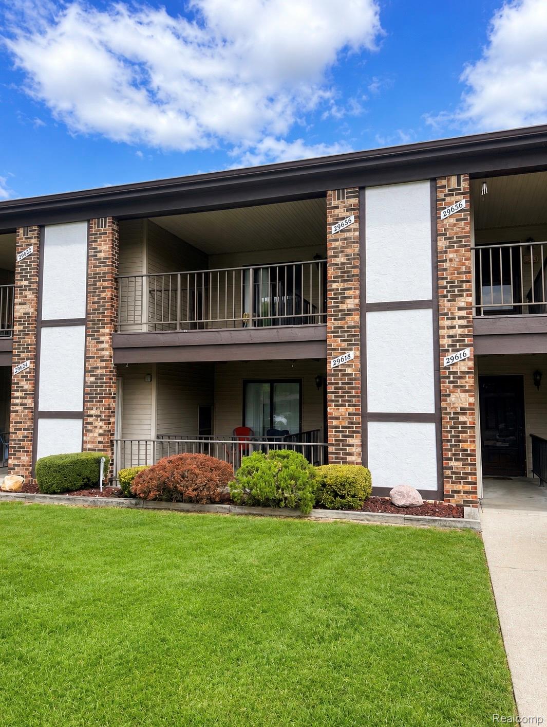 29838, Utica, #25, Roseville, Michigan, 48066