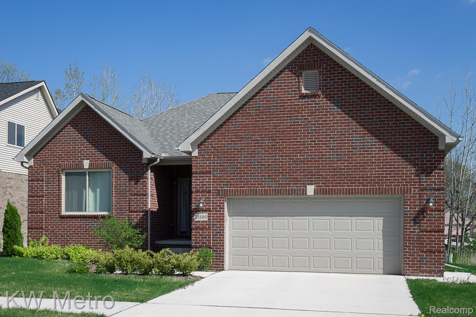 34632, John Bartley Circle, Sterling Heights, Michigan, 48310