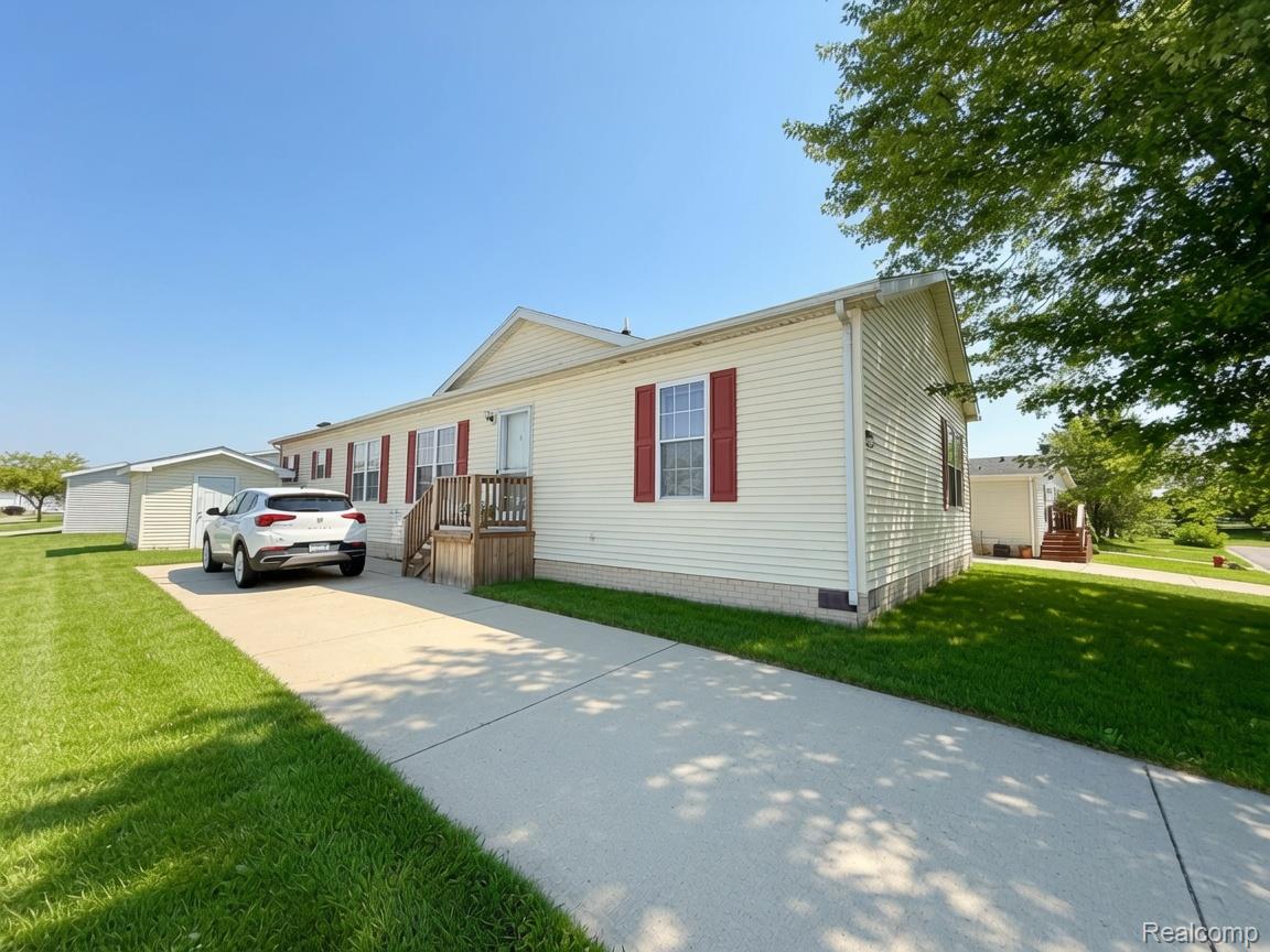 8205, Harrow, Northville, Michigan, 48167