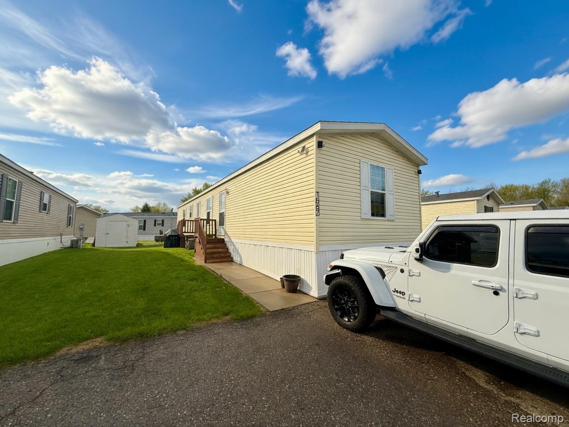 1567, Ocher St., Novi, Michigan, 48374