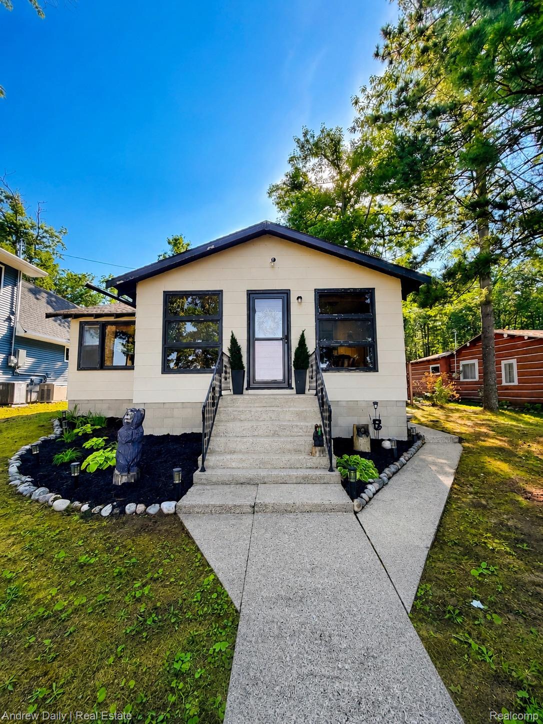 1781, Memory, Lewiston, Michigan, 49756