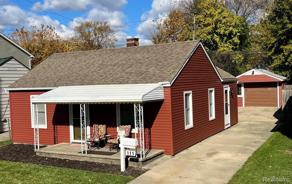 111, COY, Hazel Park, Michigan, 48030