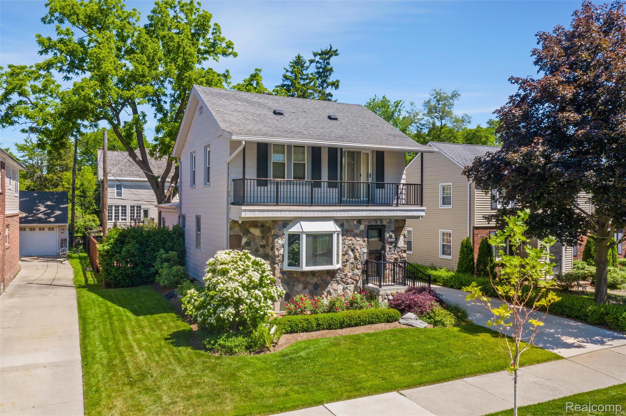 10504, Borgman, Huntington Woods, Michigan, 48070