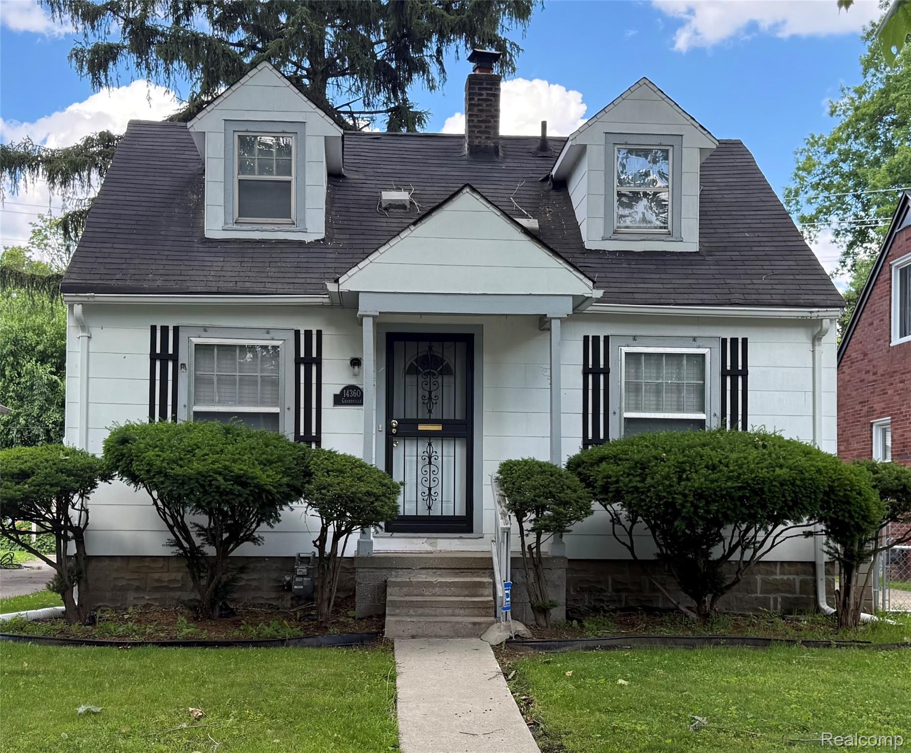 14360, Grandville, Detroit, Michigan, 48223
