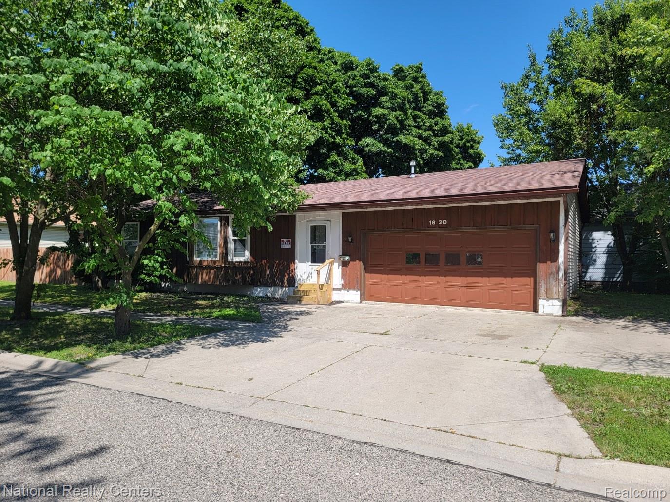 1630, 9th, Port Huron, Michigan, 48060