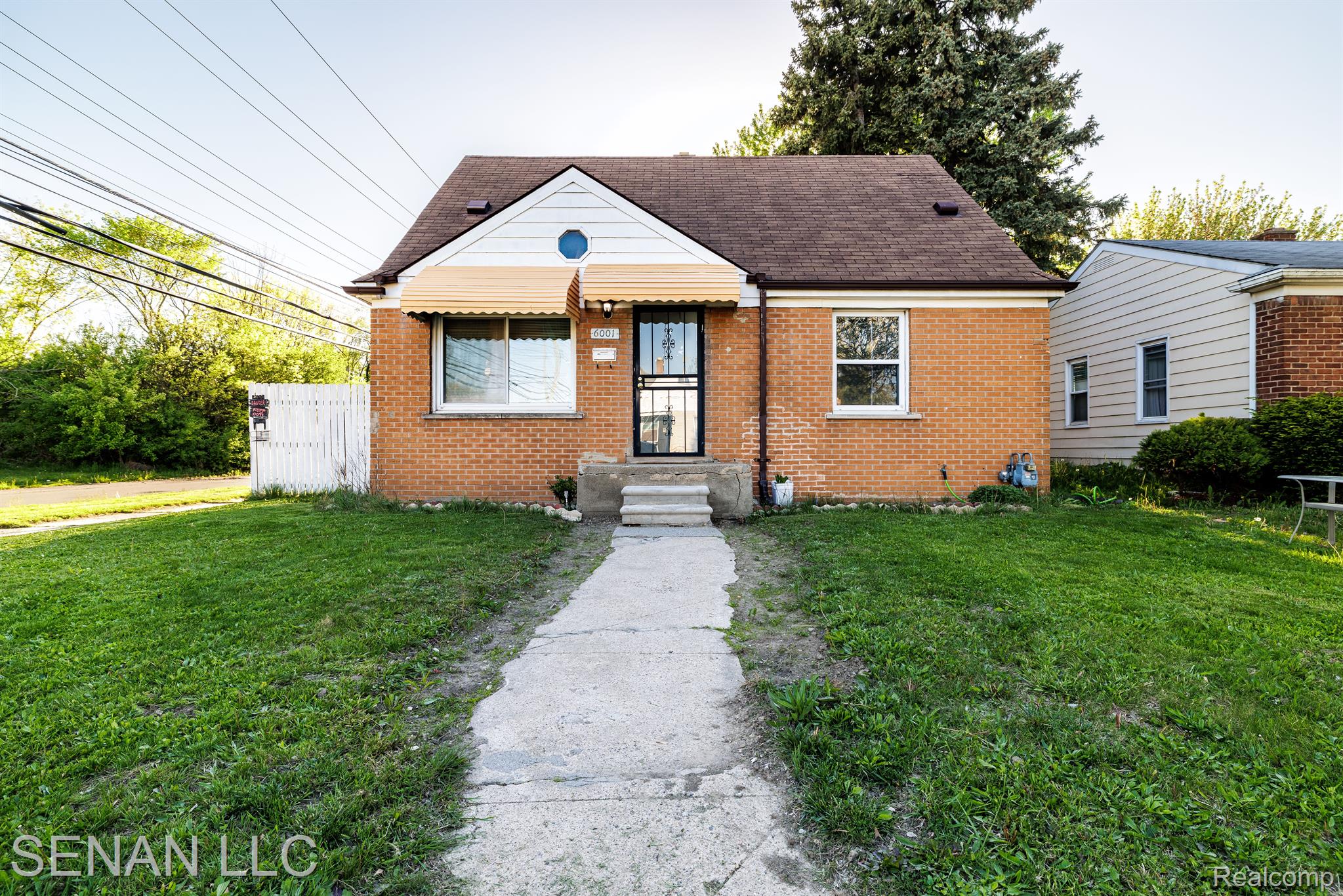 6001, WARWICK, Detroit, Michigan, 48228