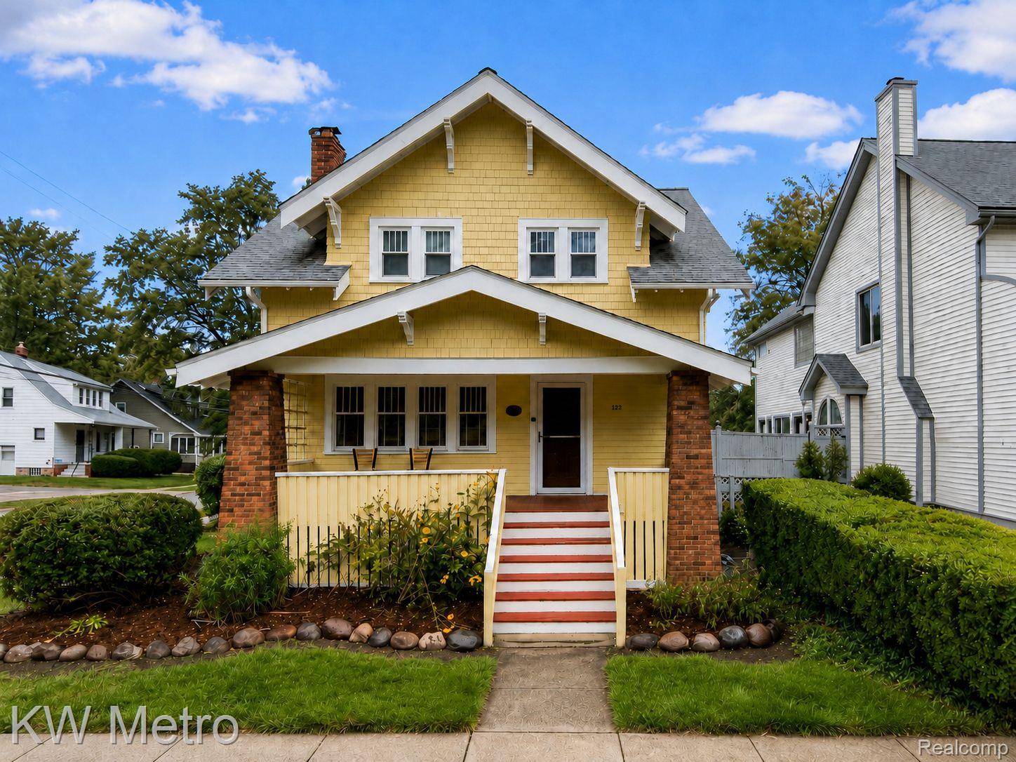 620, 4th, Royal Oak, Michigan, 48067