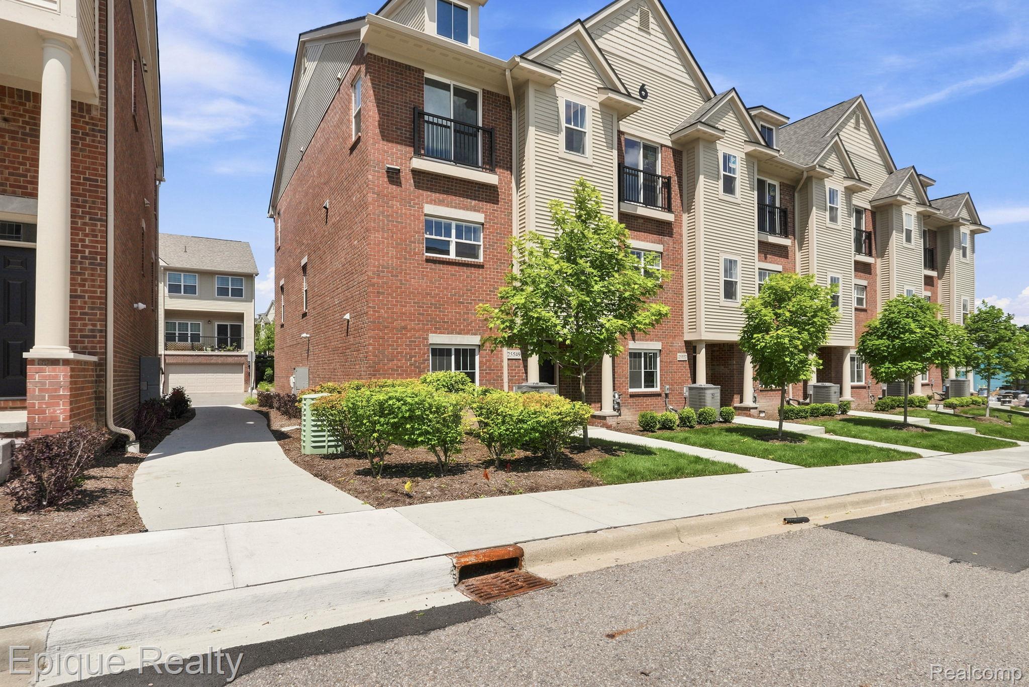 25549, Grandview, #31, Novi, Michigan, 48375