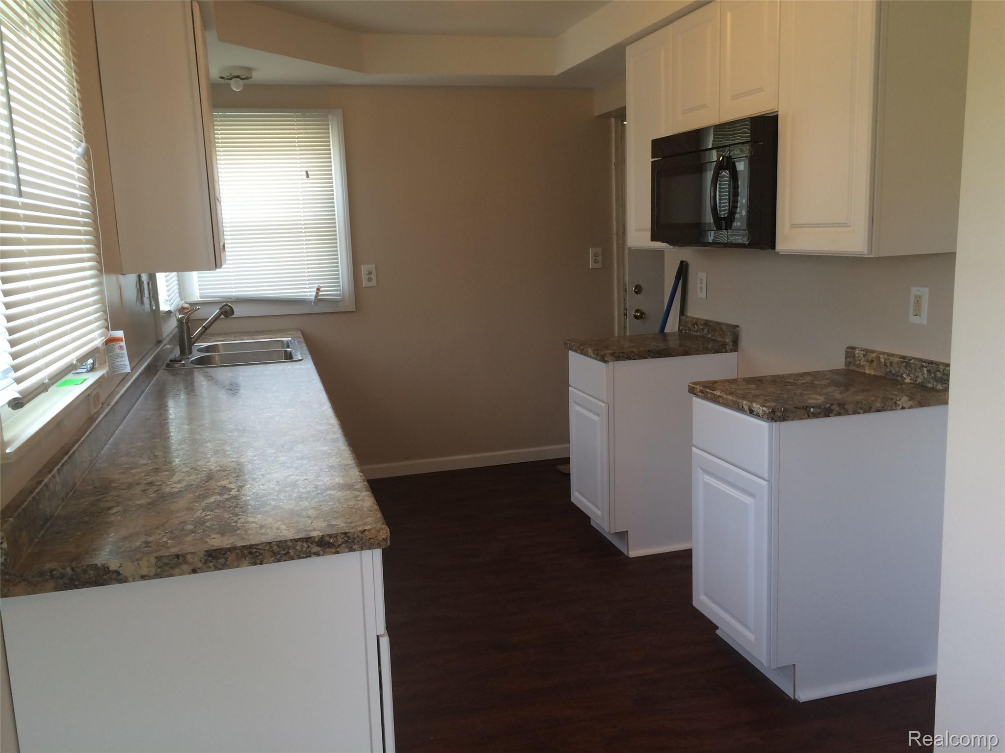 30057, Spring Arbor, Inkster, Michigan, 48141