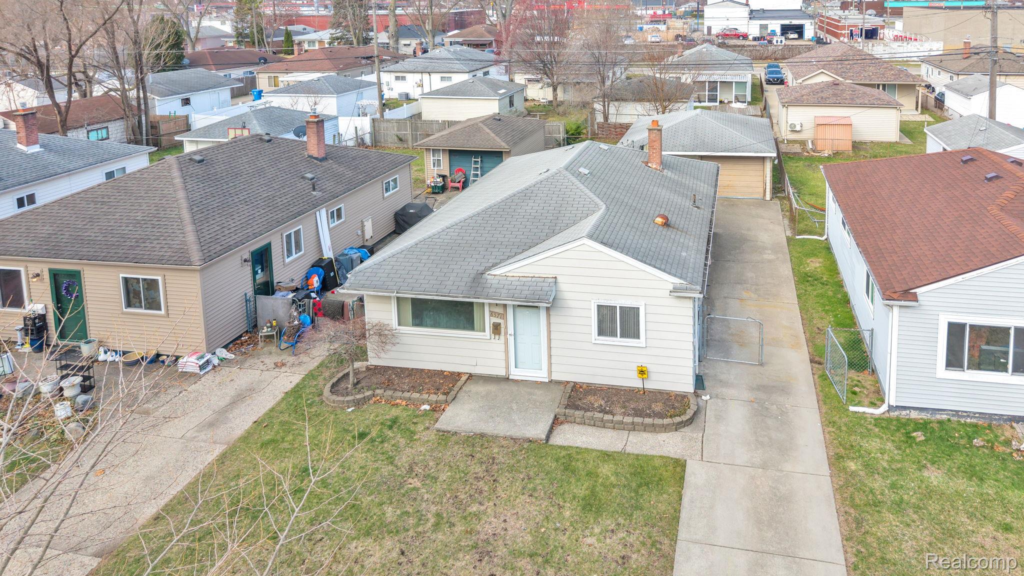 6571, Highland, Dearborn Heights, Michigan, 48127