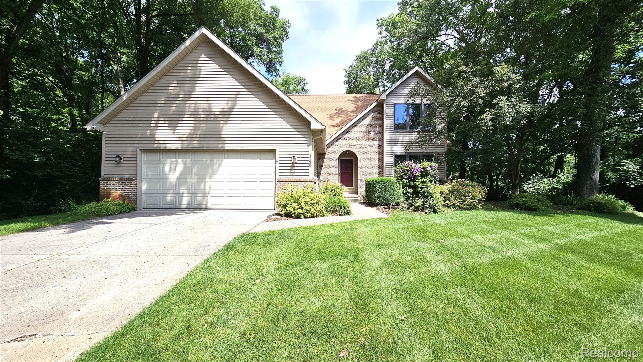 448, Fairwood, Pinckney, Michigan, 48169