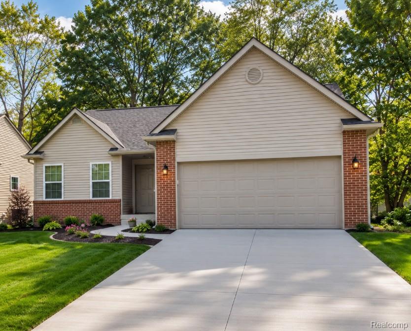 11477, Hidden Oaks, Clio, Michigan, 48420