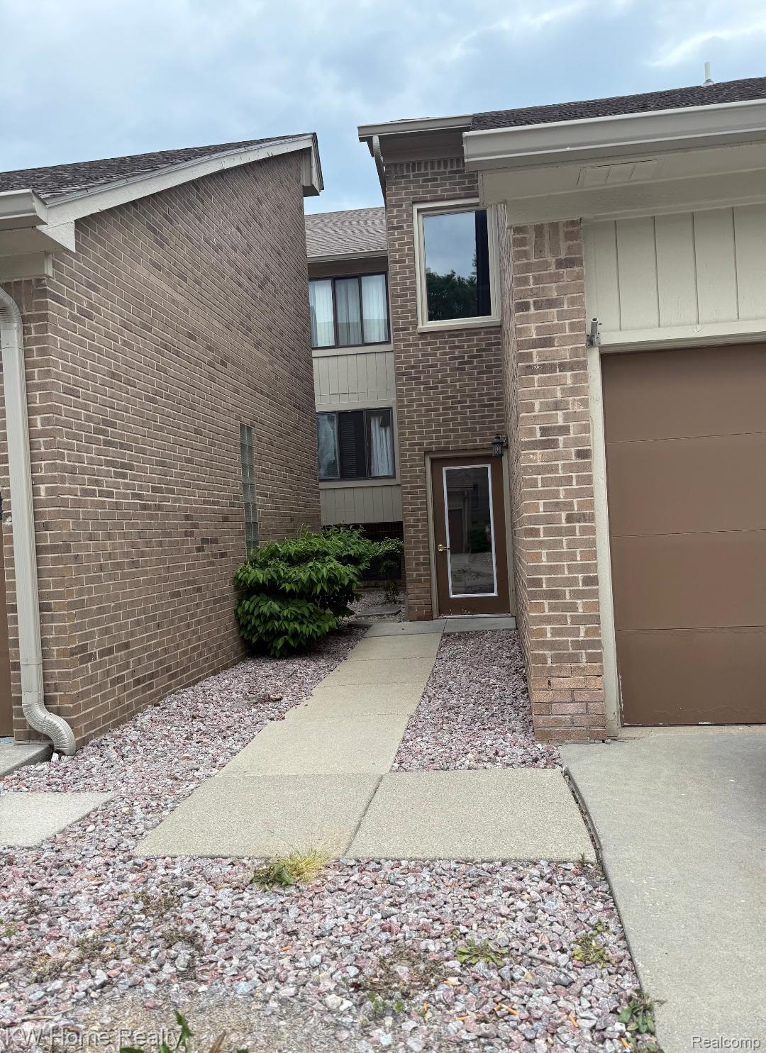 42372, Lochmoor, Clinton Township, Michigan, 48038