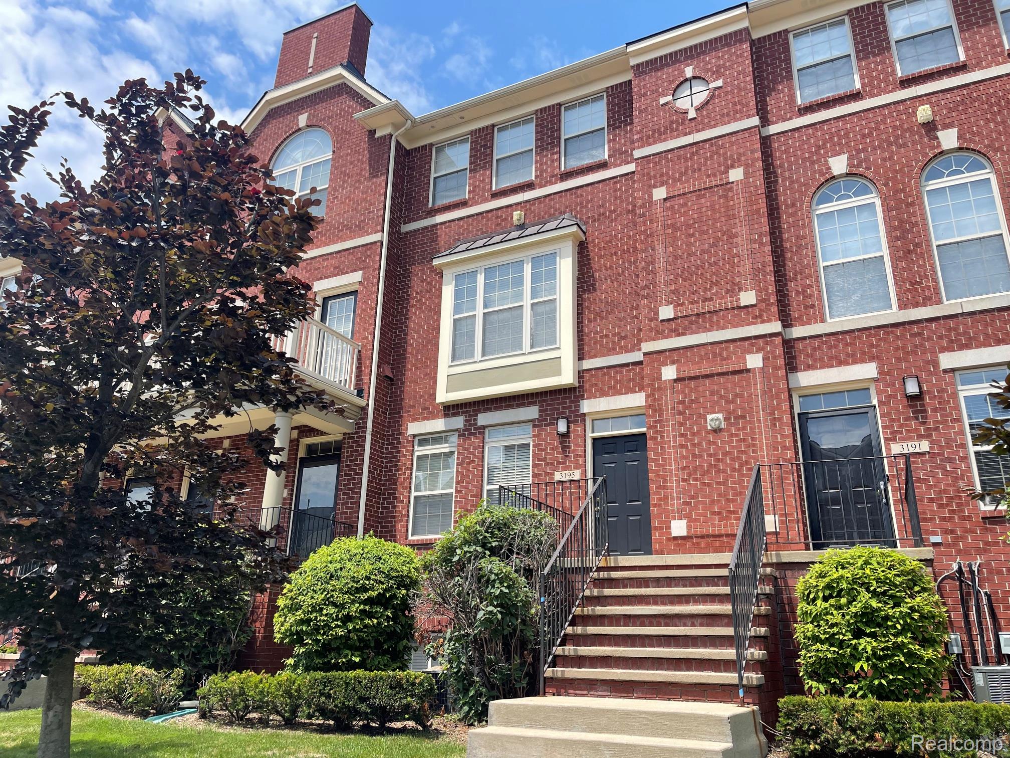 3195, Camden, Troy, Michigan, 48084