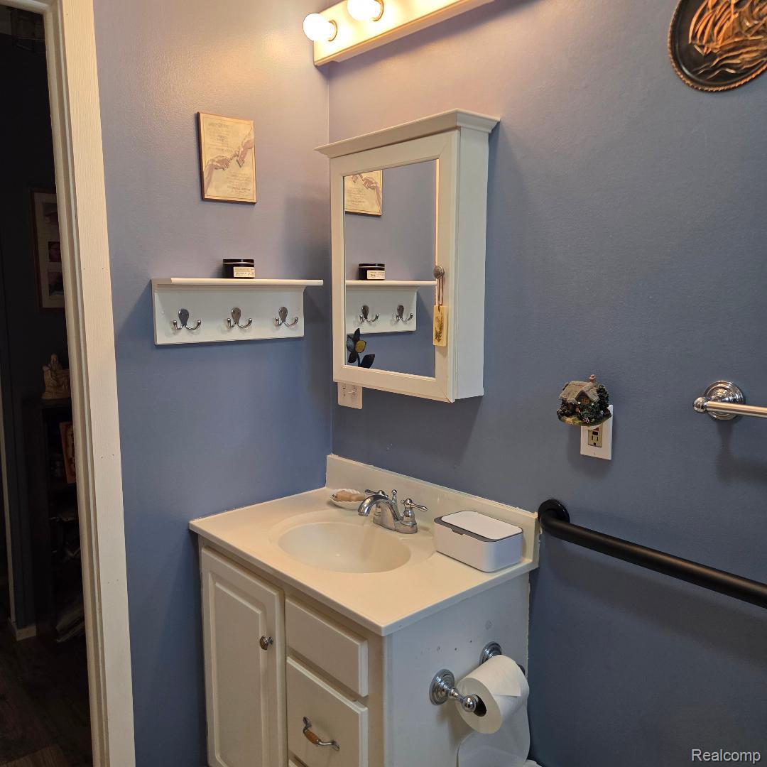 445, Clark, Highland, Michigan, 48357