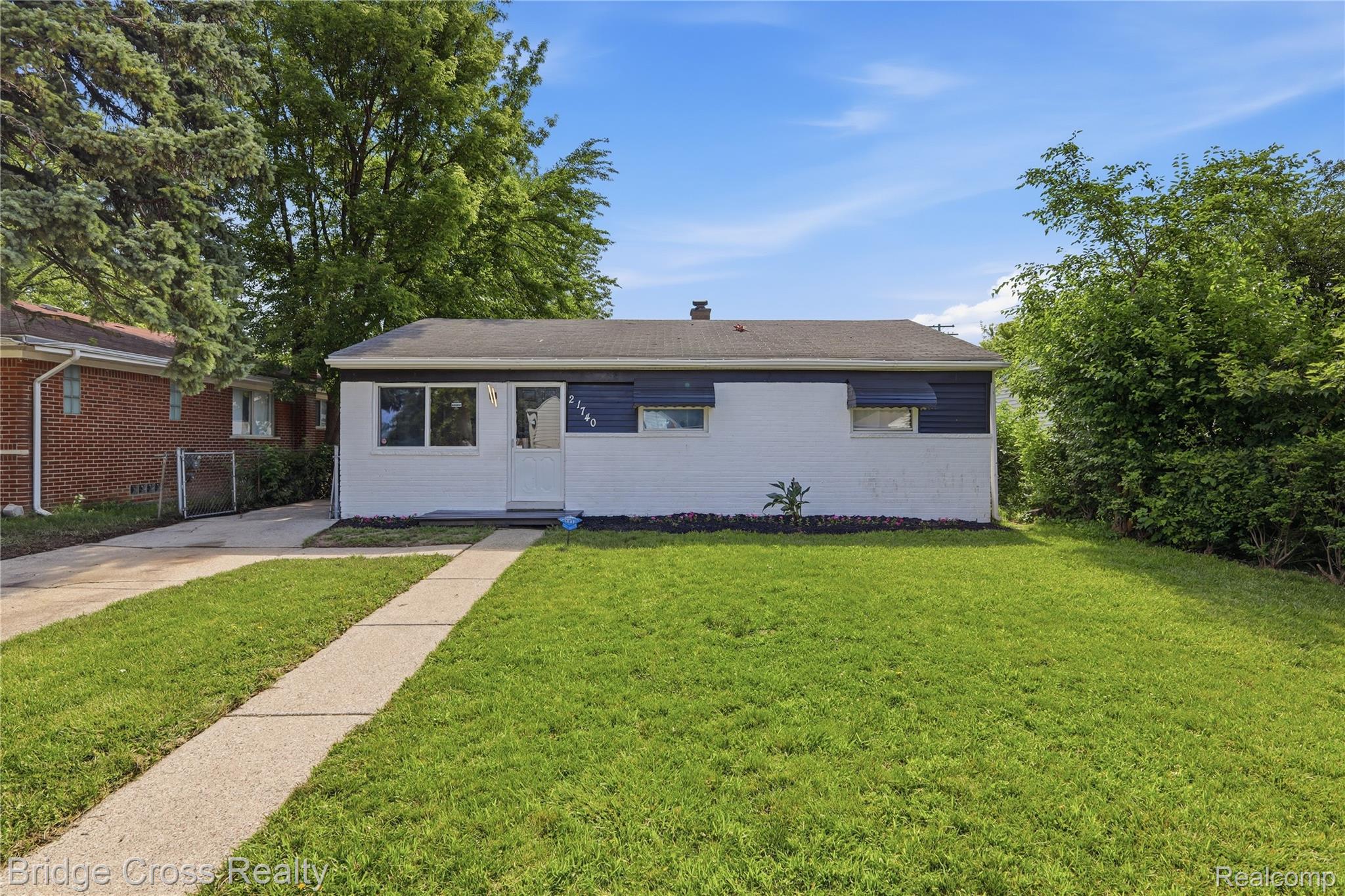 21740, Wellington, Warren, Michigan, 48089