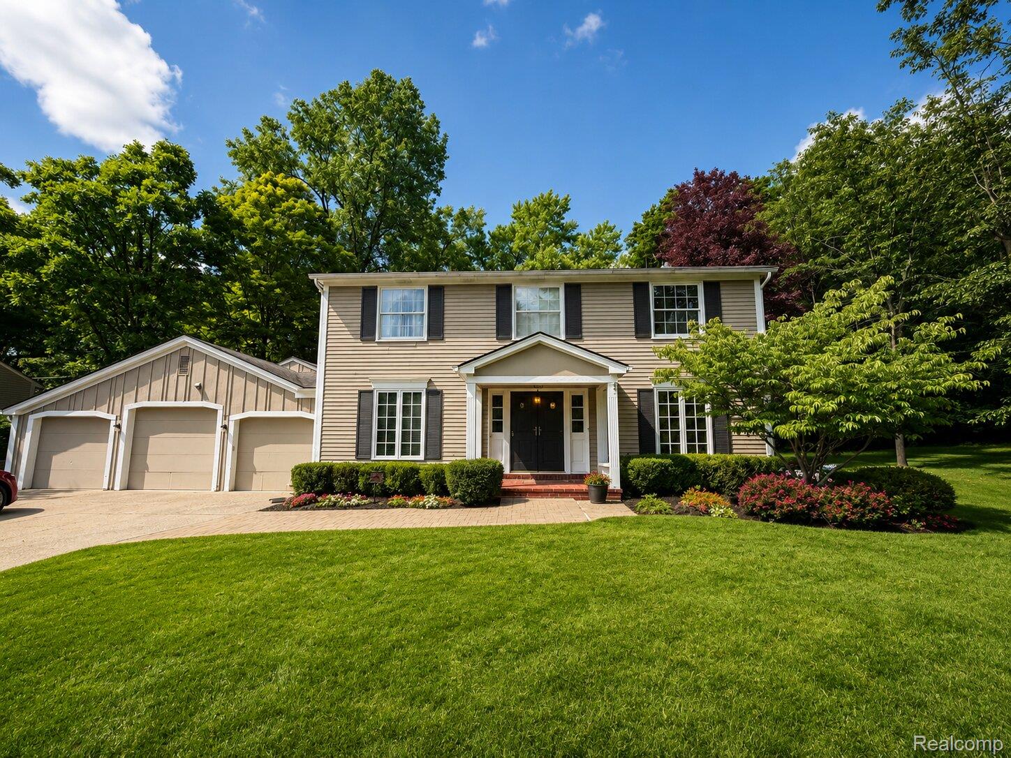 749, Kensington, Bloomfield Hills, Michigan, 48304