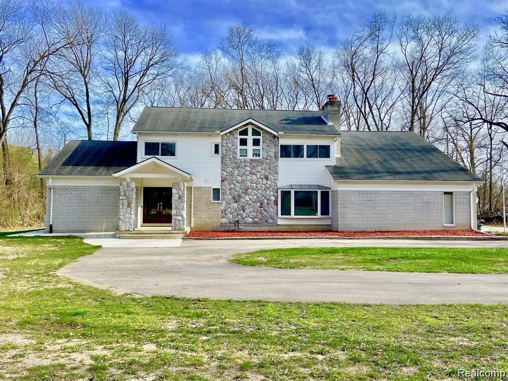 4077, Lincoln, Bloomfield Hills, Michigan, 48301