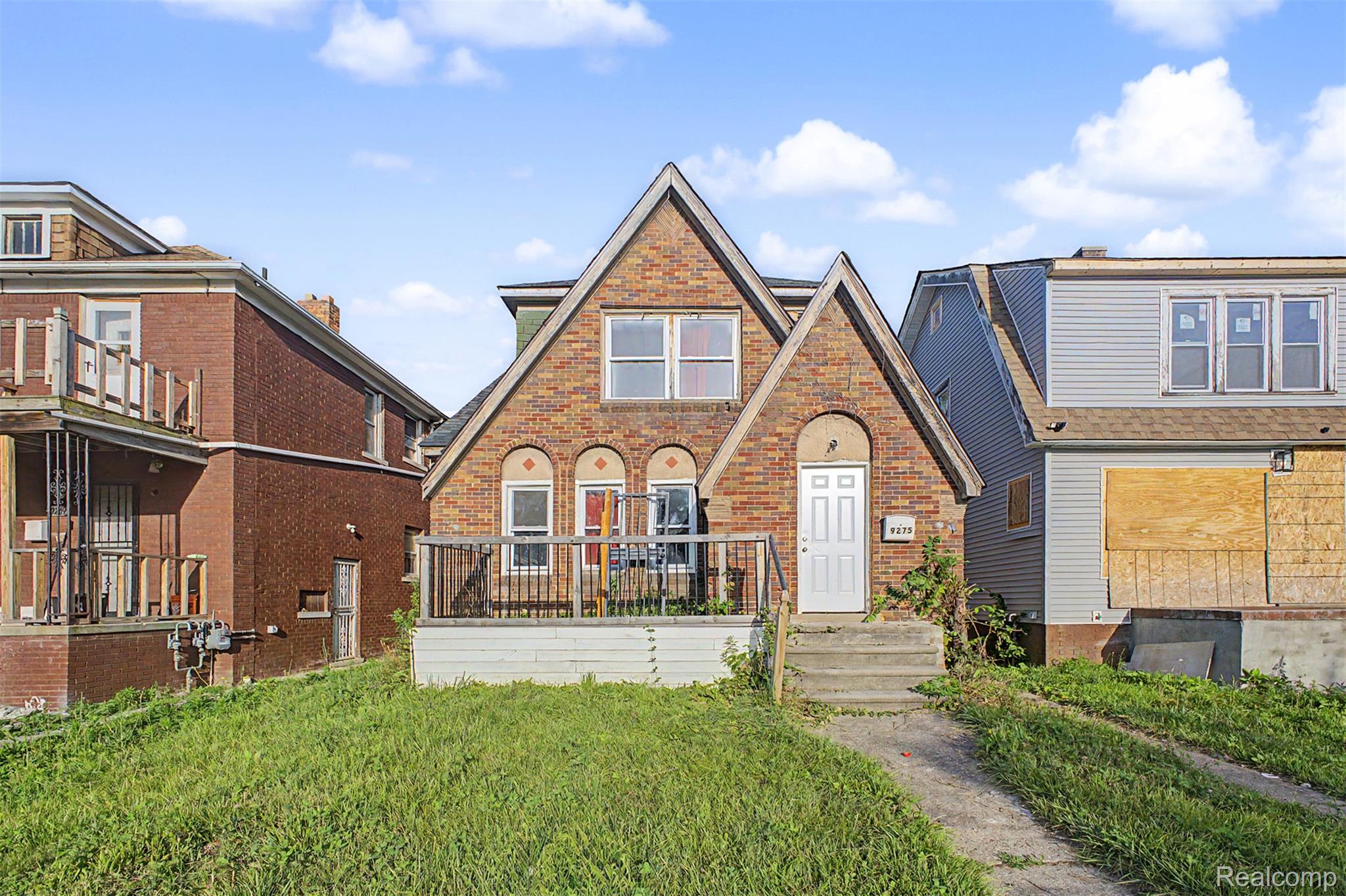 9275, Appoline, Detroit, Michigan, 48228