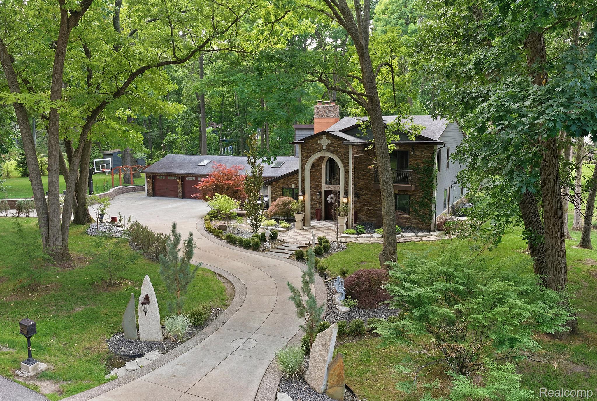 1258, Priscilla, Rochester Hills, Michigan, 48309