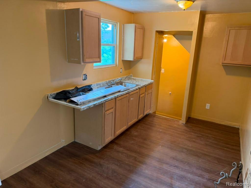 7323, Mettetal, Detroit, Michigan, 48228
