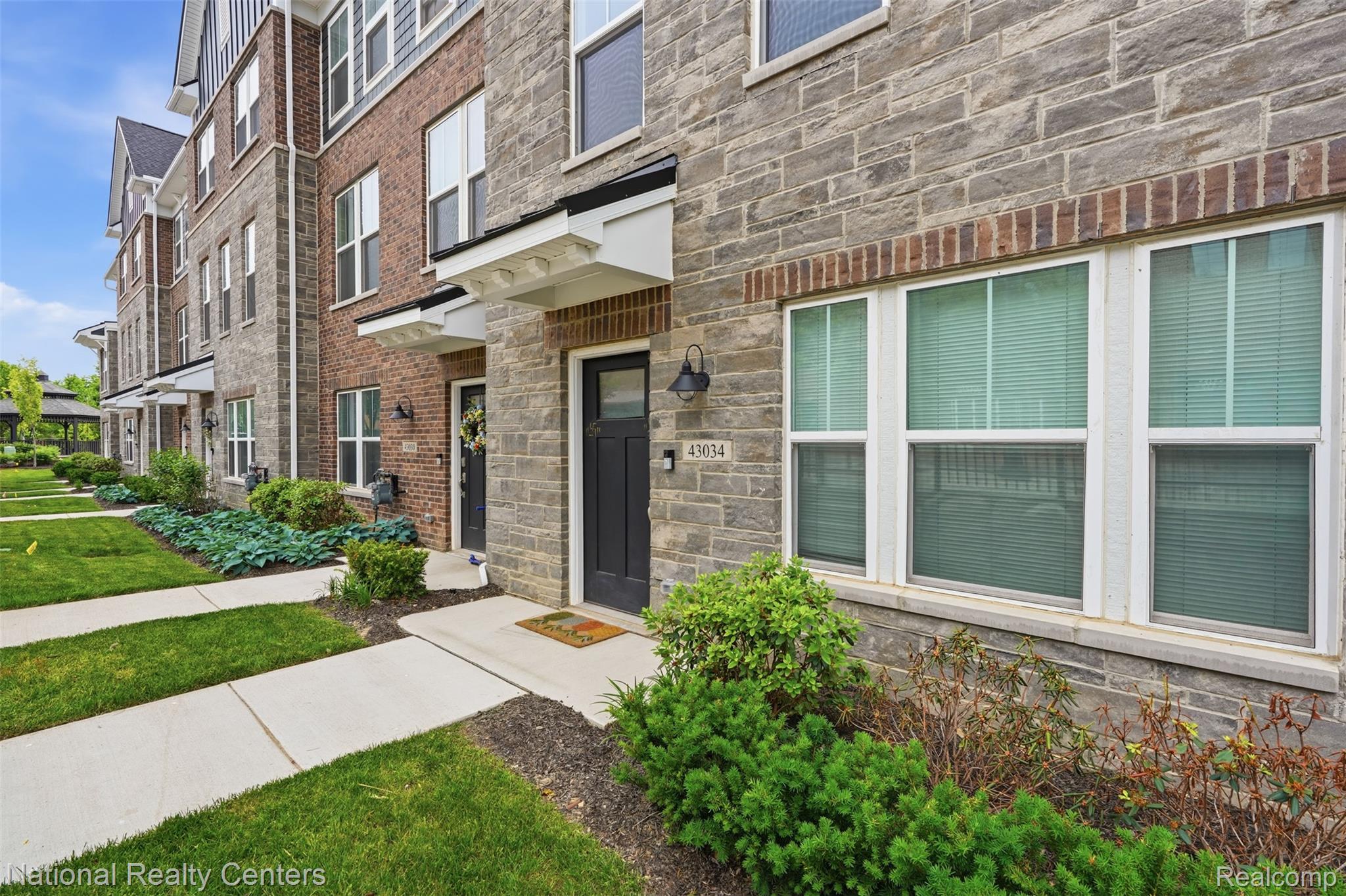 43034, Atwood, Novi, Michigan, 48375