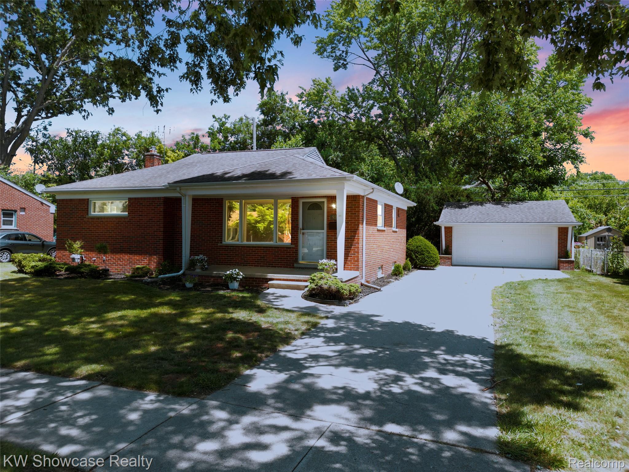 9370, Gillman, Livonia, Michigan, 48150