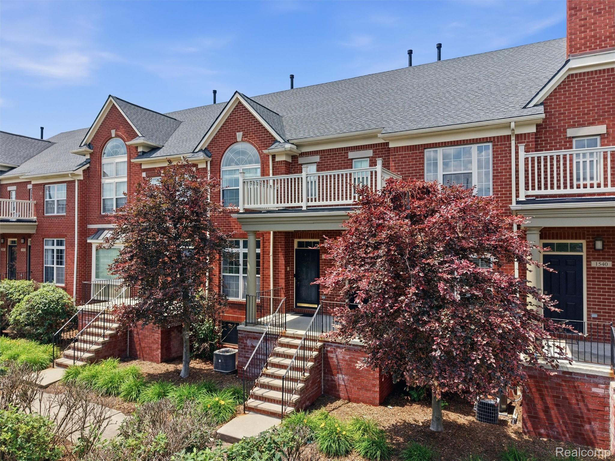 1528, Devon, Troy, Michigan, 48084