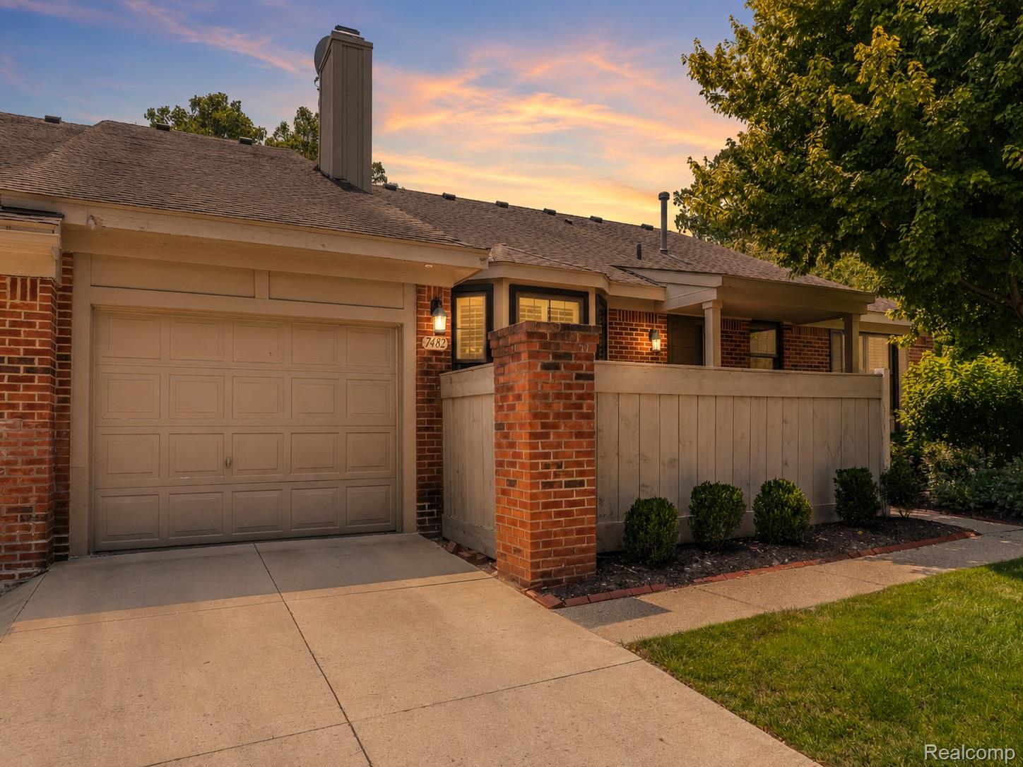 7482, Sheffield, West Bloomfield, Michigan, 48322
