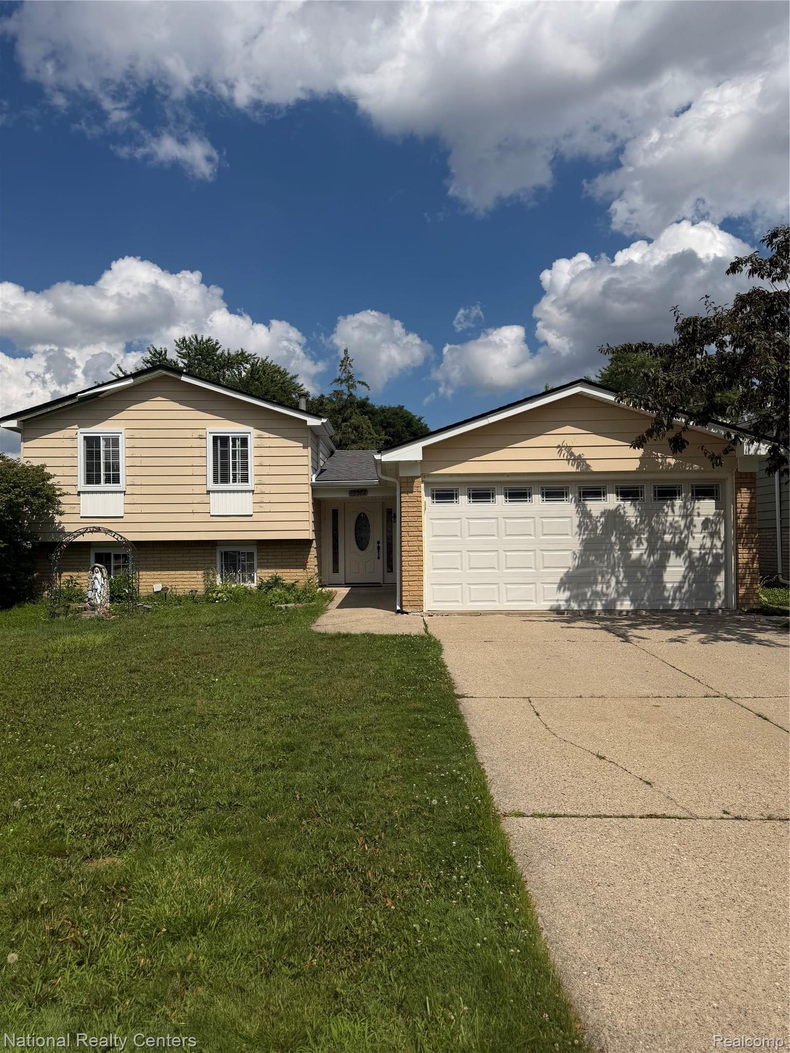 39392, Owendale, Sterling Heights, Michigan, 48310