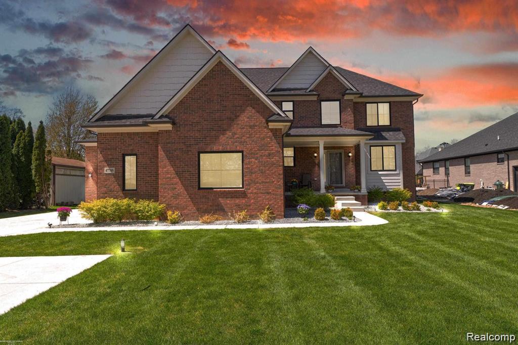 47705, Card, Macomb, Michigan, 48044