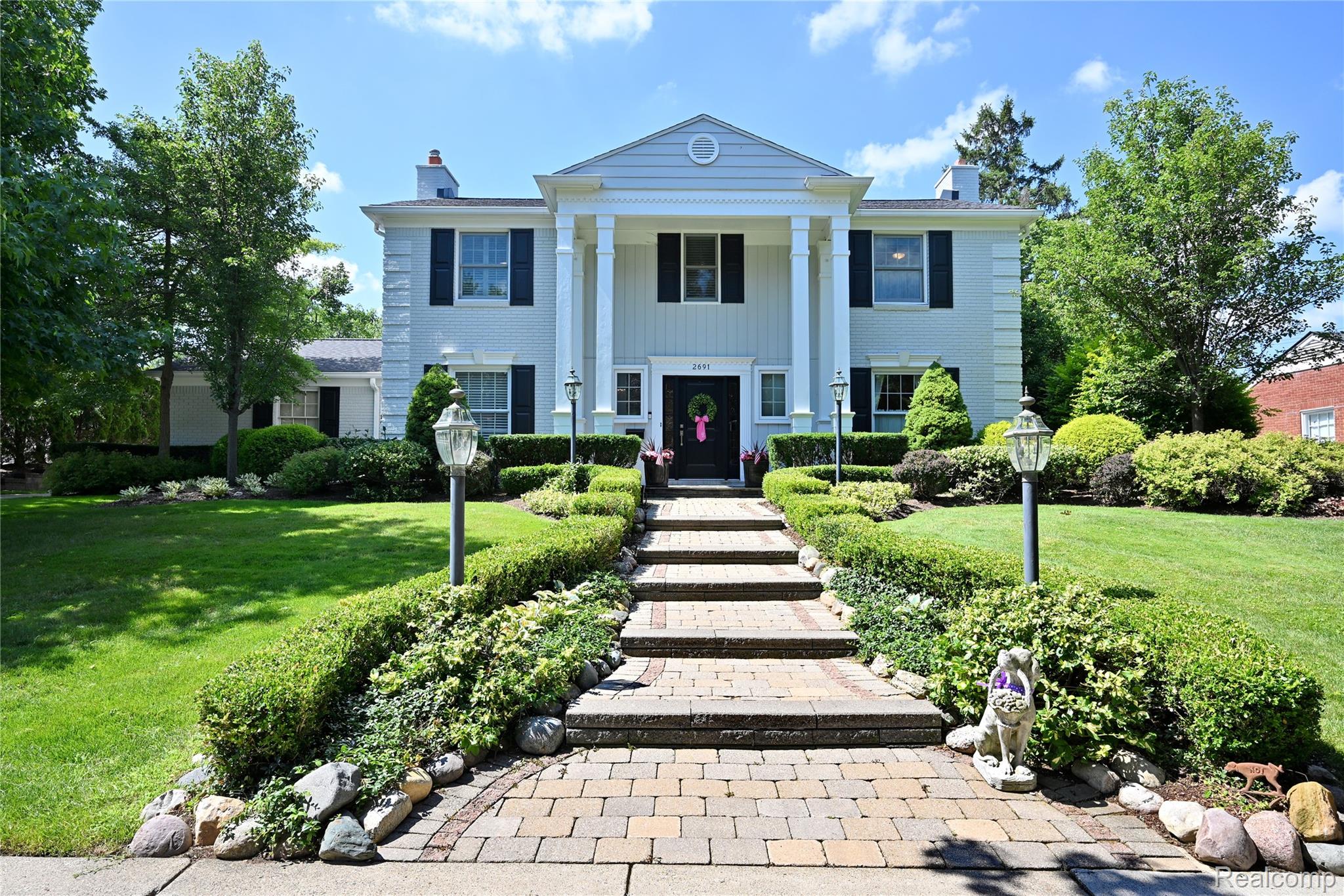 2691, Bradway, Bloomfield Hills, Michigan, 48301