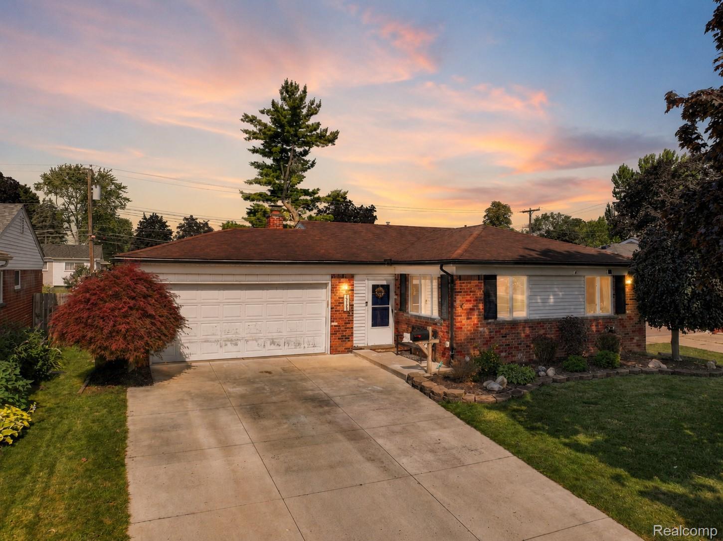 15123, Hix, Livonia, Michigan, 48154