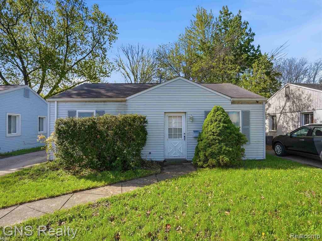 2717, Normandy, Royal Oak, Michigan, 48073