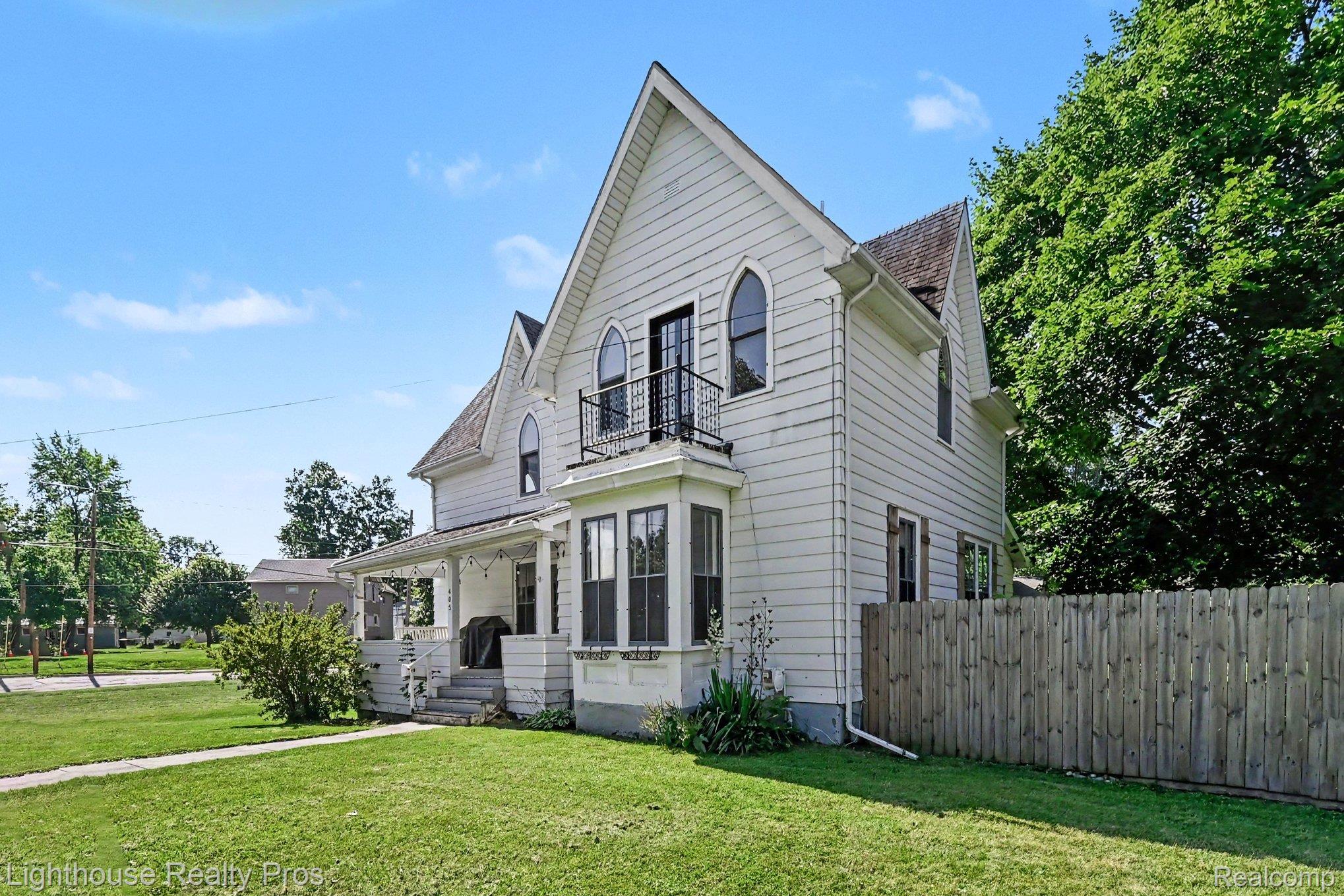405, Jefferson, Grand Ledge, Michigan, 48837