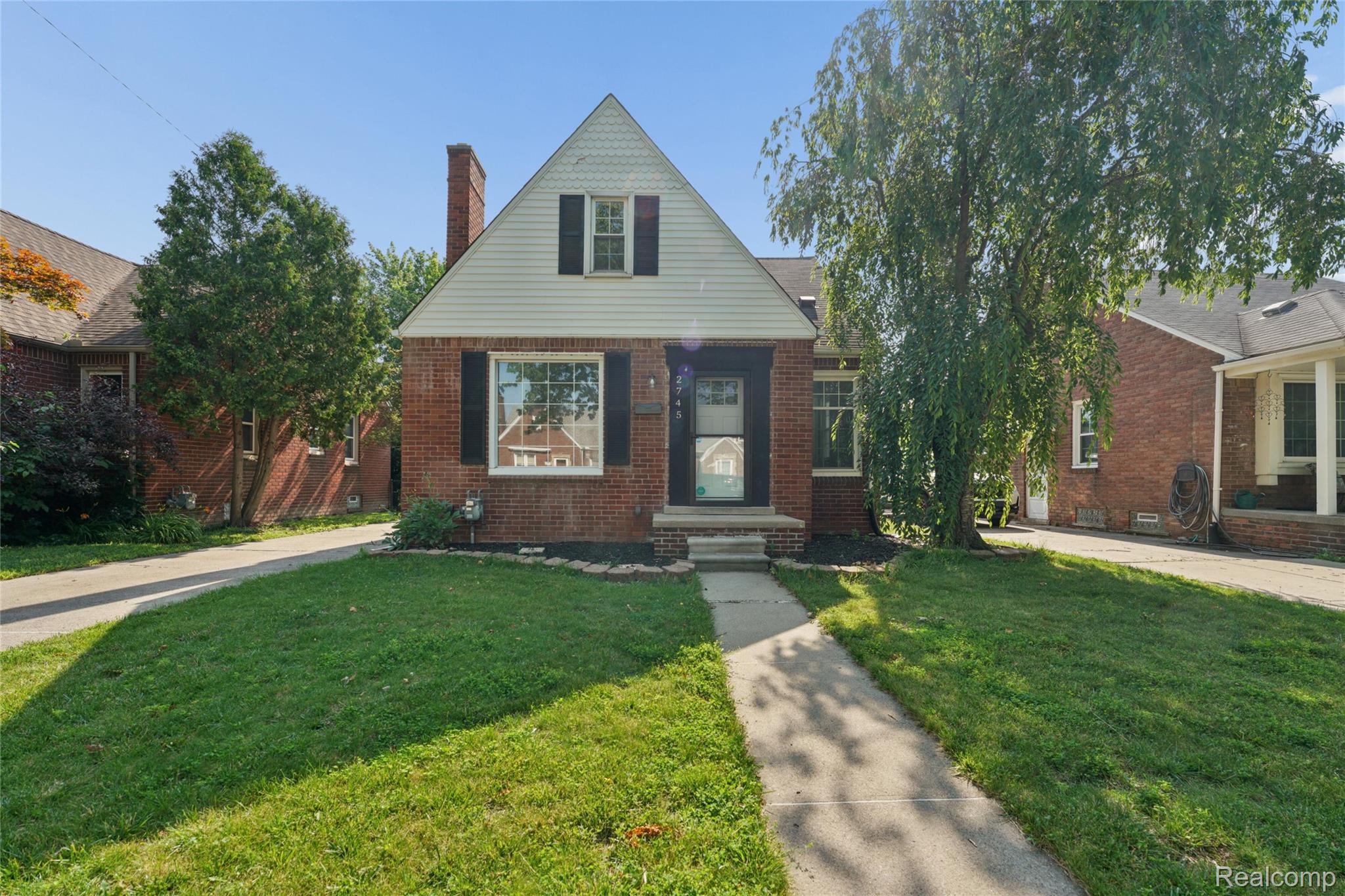 2745, 21st, Wyandotte, Michigan, 48192
