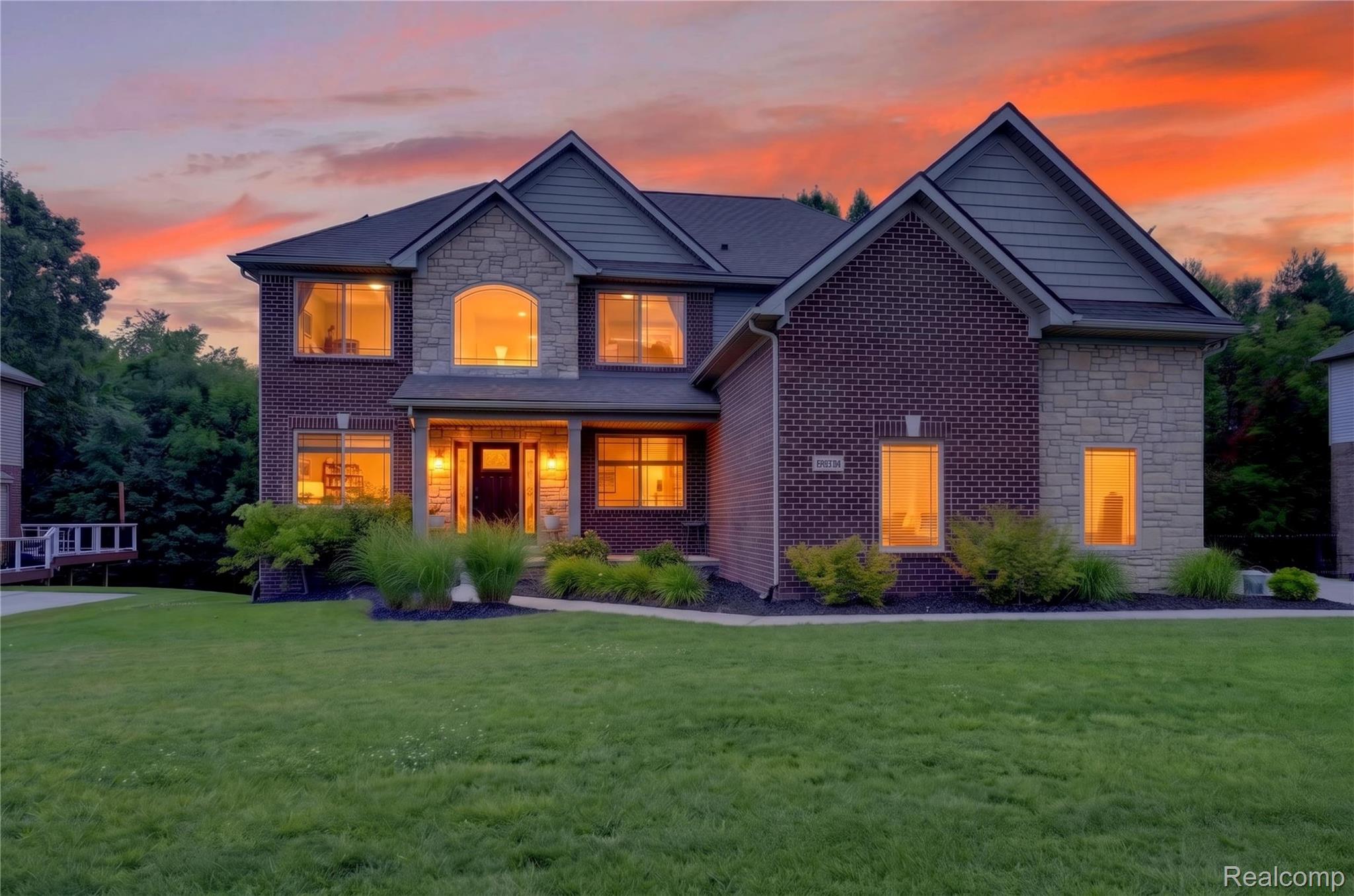 9665, Windsor, Clawson, Michigan, 48348